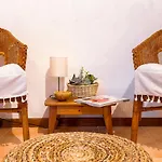 Valentina's Oasis 아파트 *